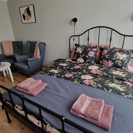 Appartamento Apartament Spoko-Loko Stronie Śląskie Esterno foto